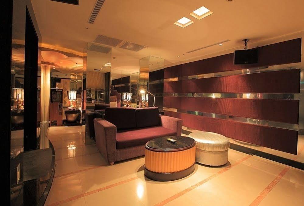 Discovery Motel - Nangang Đài Bắc Ngoại thất bức ảnh